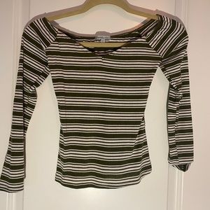 Striped, off-the-shoulder adorable top.